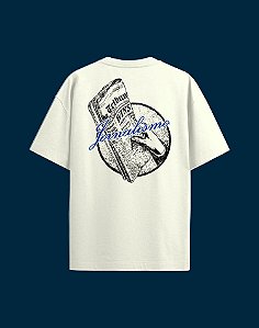 Oversized - Jornalismo - Traços - Off White