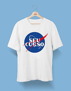 Camiseta Universitária - Seu Curso (Personalizável) - Nasa