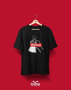 Camiseta Universitária - Química - Supreme - Basic - Estampamos a melhor  fase da sua vida! | Trinca Camisas