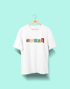 Camiseta Universitária - Nutrição - Colagem - Basic