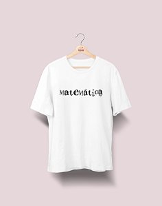 Camiseta Universitária - Matemática - Nanquim - Basic