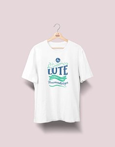 Camiseta Universitária - Fonoaudiologia - Lute Como - Ela - Basic