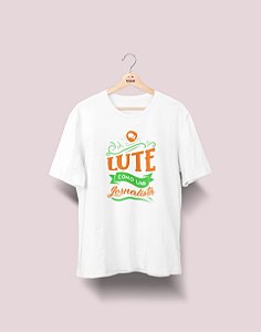 Camiseta Universitária - Jornalismo - Lute Como - Ela - Basic