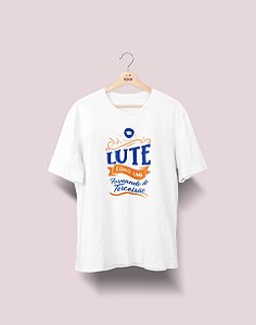 Camiseta Universitária - Terceirão - Lute Como - Ela - Basic