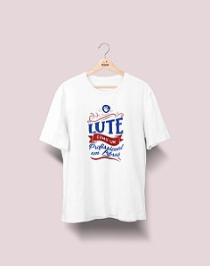 Camiseta Universitária - Libras - Lute Como - Ele - Basic