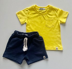 Conjunto Infantil Menino Bermuda Marinho e Camiseta Amarela