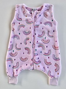 Saco de Dormir Infantil com Pezinho em Fleece Cor Rosa Claro Estampas Arco-Íris Brilha no Escuro