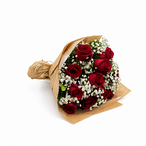Buquê Clássico 12 Rosas Vermelhas Kraft