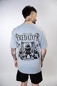 Camiseta Oversized Unissex Predator Gray