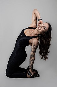 Macacão Texturizado Wandinha