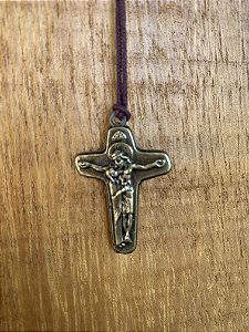 Crucifixo pequeno de metal