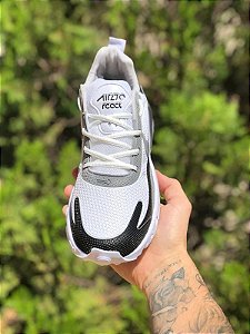Tênis Nike React