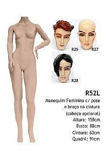 Manecona com pose e braça na cintura