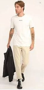 Camiseta John John Reta Logo Preta