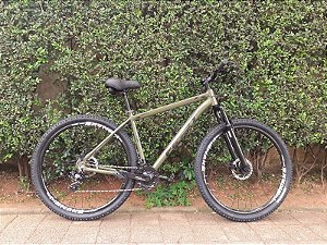 Bicicleta First 21 v SunRun