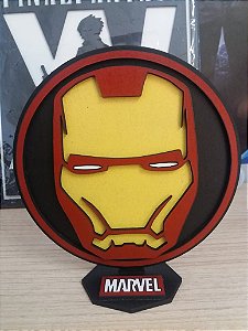 Brasão em MDF Marvel Homem de Ferro 14,5 x 15,0 cm