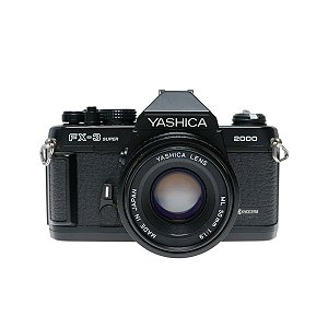 Câmera Yashica FX-3 Super 2000 Analógica + Lente 50mm - Seminovo