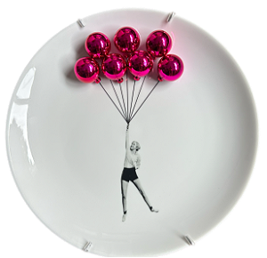 Prato 27cm Moça Balões Rosa Pink