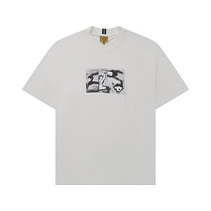 Camiseta Class T shirt "CLS Hands" Off White