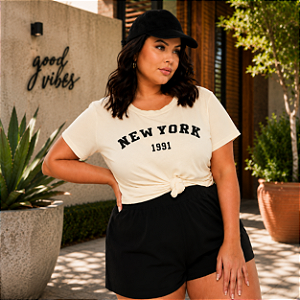 Blusa T-shirt Feminina em Viscolycra Plus Size New York 1991