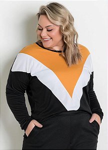 Blusa em Poliéster Manga Longa Ampla Plus Size