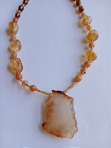 Colar de Âmbar com Pedra Natural de Ágata