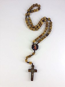 Terço madeira imbuia cordão quadrado 10mm tri res - Sagrado Coração de Jesus e Maria (8529)