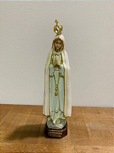 Imagem  - Nossa Senhora de Fátima com coroa 16cm resina