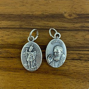 Medalha de São Miguel do Monte Gargano verso São Padre Pio 17mm