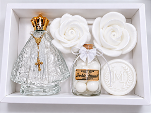 Kit Presente Aromatizador Nossa Senhora com Sabonetes e Inicial