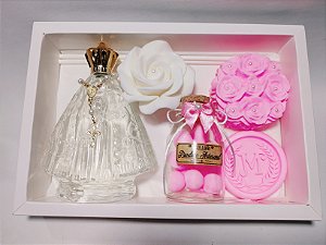 Kit Presente Personalizado: Aromatizador Nossa Senhora com Sabonetes