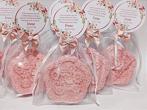 Lembrancinha 90 Anos: Sabonete Buquê de Flores Margaridas