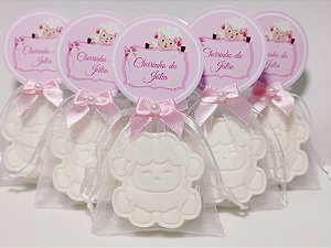 Lembrancinha de Nascimento Menina: Sabonete Ovelha/Ovelhinha