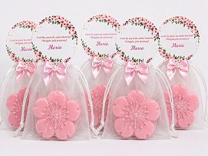 Lembrancinha de Aniversário com Sabonete Flor de Cerejeira