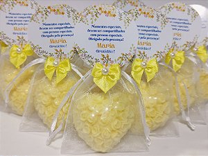Lembrancinha de Aniversário: Sabonete Coração Floral Perfumado