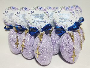 Lembrancinha 70 Anos: Sabonete Maço de Flores Lavanda com Mini Terço