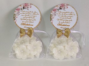 Lembrancinha de Aniversário 80 Anos: Sabonete Flor de Jasmim
