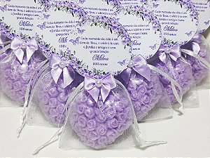 Lembrancinha de Aniversário 100 Anos: Sabonete Coração Floral