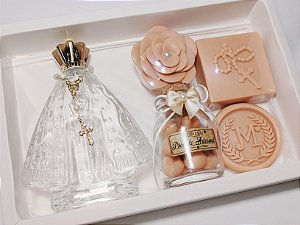 Kit Presente de Aniversário: Aromatizador Nossa Senhora com Sabonetes