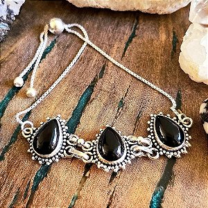 Pulseira Boho Gravatinha em Prata 925 e Ônix
