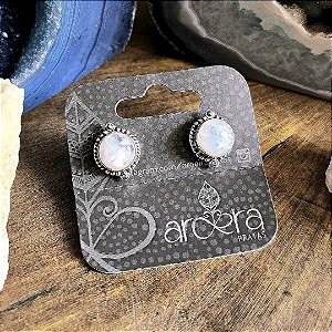 Brinco Pequeno Boho em Prata 925 e Pedra da Lua