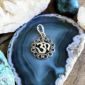 Pingente Mandala com Om em Prata 925