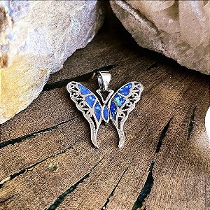 Pingente Borboleta em Prata 925 e Opala Azul
