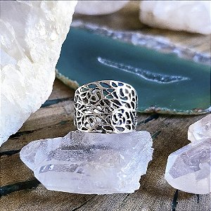Anel Largo Vazado em Prata 925