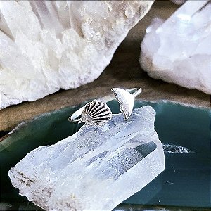 Anel Aberto Concha e Cauda de Sereia em Prata 925