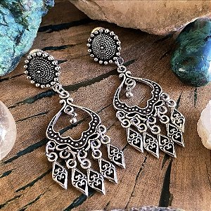Brinco Boho em Alpaca