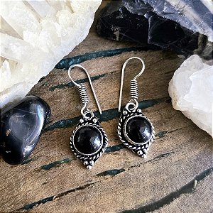 Brinco Boho em Alpaca e Ônix