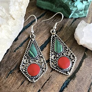 Brinco Boho em Alpaca, Malaquita Natural e Coral Sintético (Gancho em Prata 925)