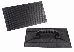 Desempenadeira Plástica Frisada Preta 15X26cm - MAX FERRAMENTAS