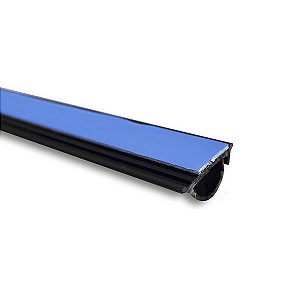 Canaleta PVC de Piso Preta 23X8X2000mm C/ Fita - ALUMBRA